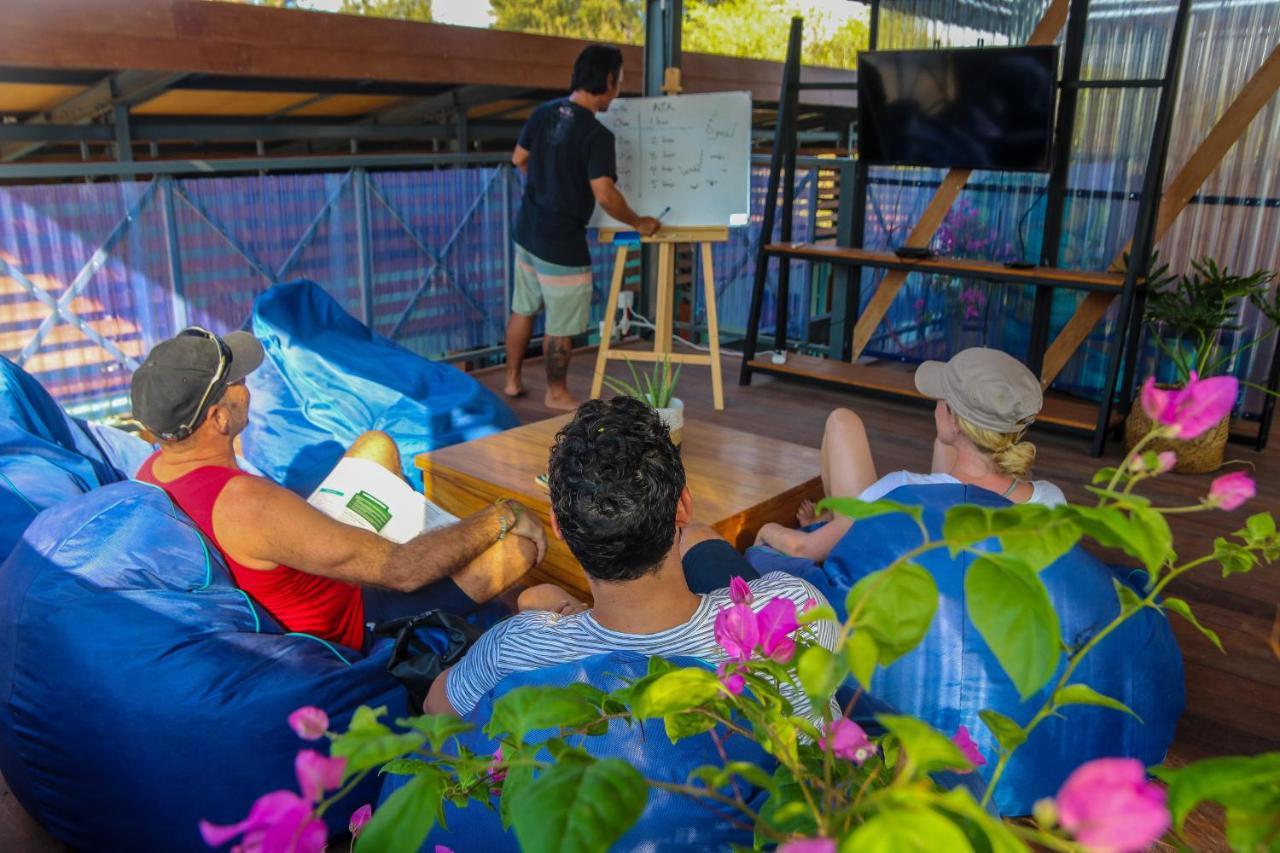 Divine Divers Gili Meno Eksteriør billede
