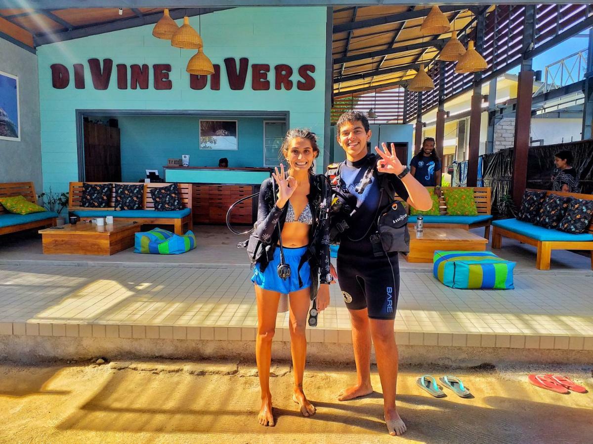Divine Divers Gili Meno Eksteriør billede