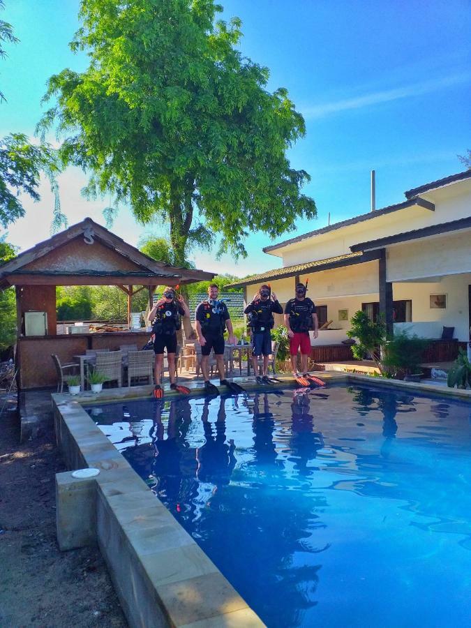 Divine Divers Gili Meno Eksteriør billede